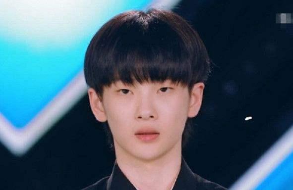 娱乐吃瓜黄明昊微博